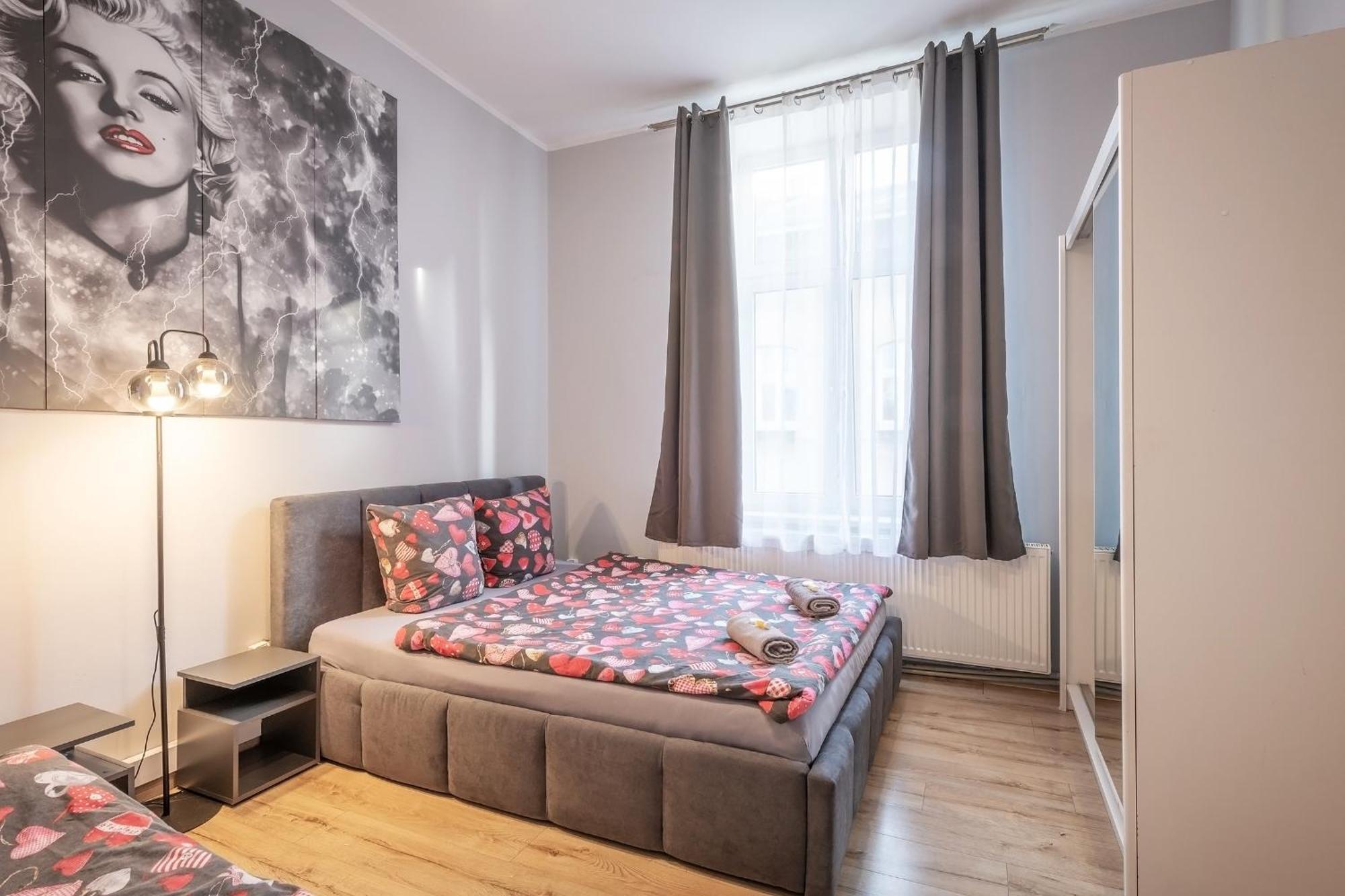 Queen Apartments Krakau Buitenkant foto