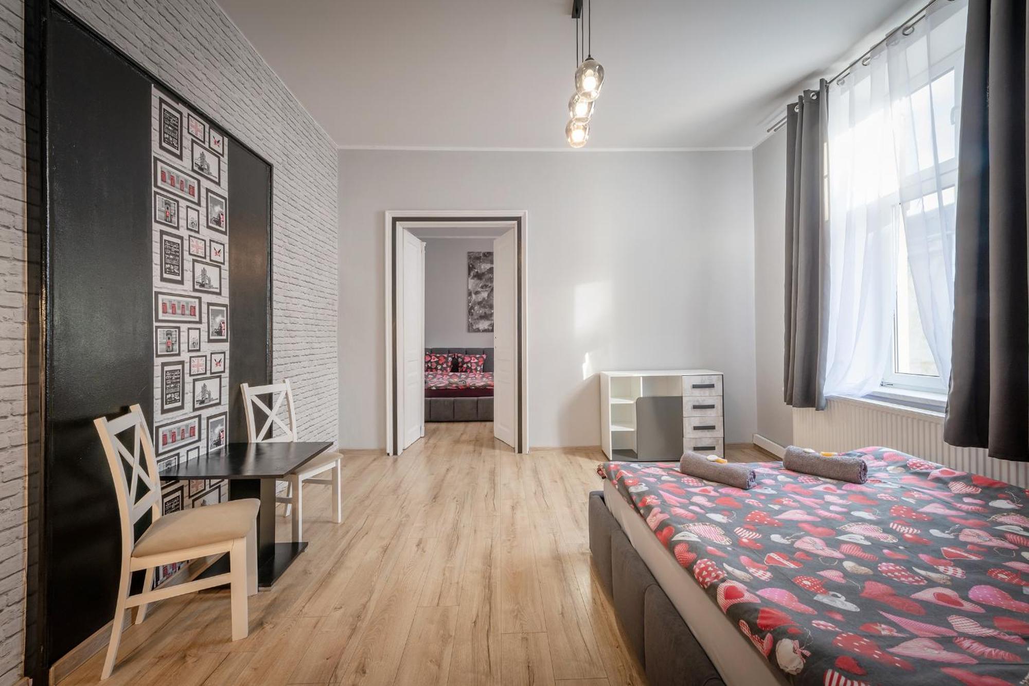 Queen Apartments Krakau Buitenkant foto