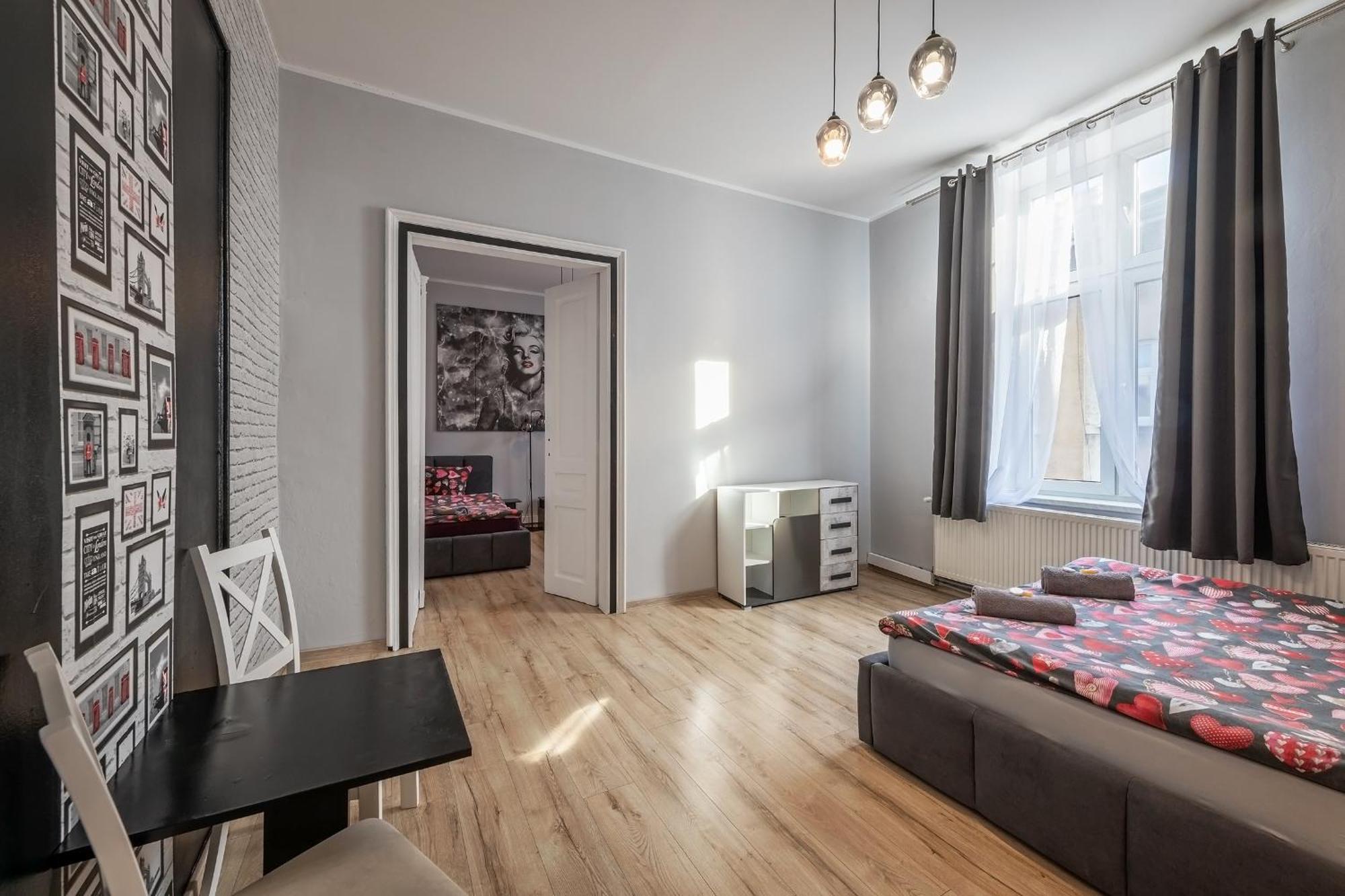 Queen Apartments Krakau Buitenkant foto