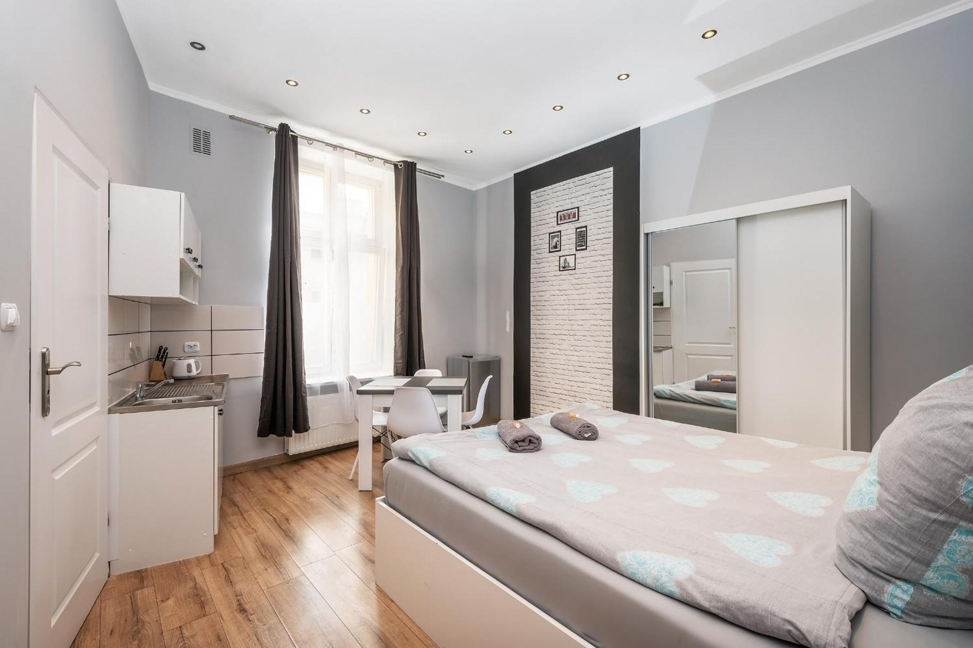 Queen Apartments Krakau Buitenkant foto